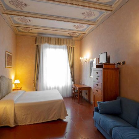 B&B Palazzo Al Torrione 2 San Gimignano Exterior foto