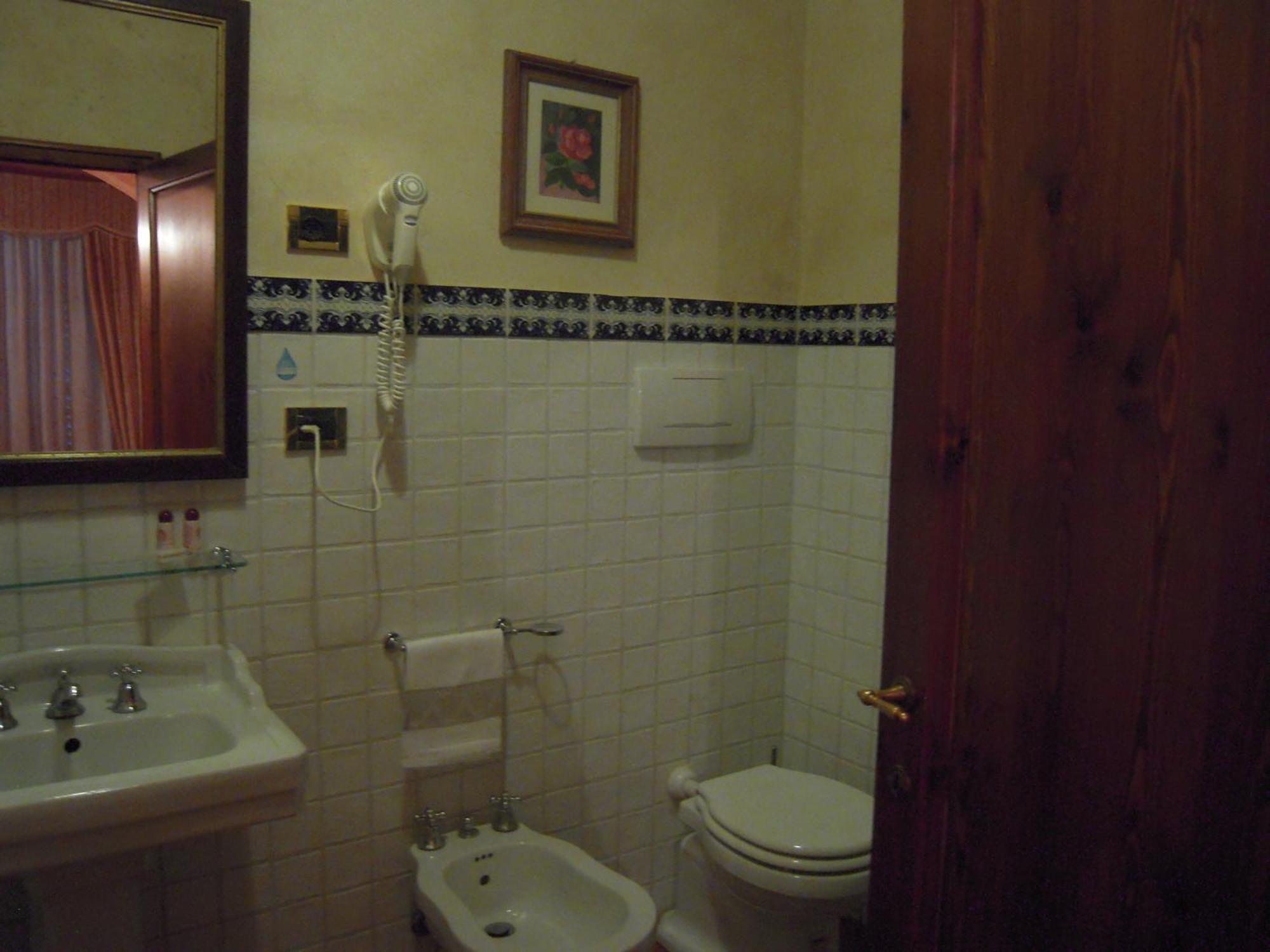 B&B Palazzo Al Torrione 2 San Gimignano Exterior foto