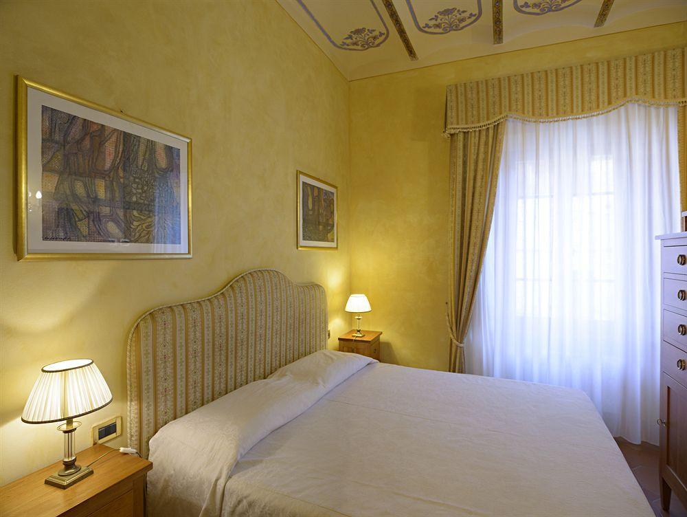B&B Palazzo Al Torrione 2 San Gimignano Exterior foto