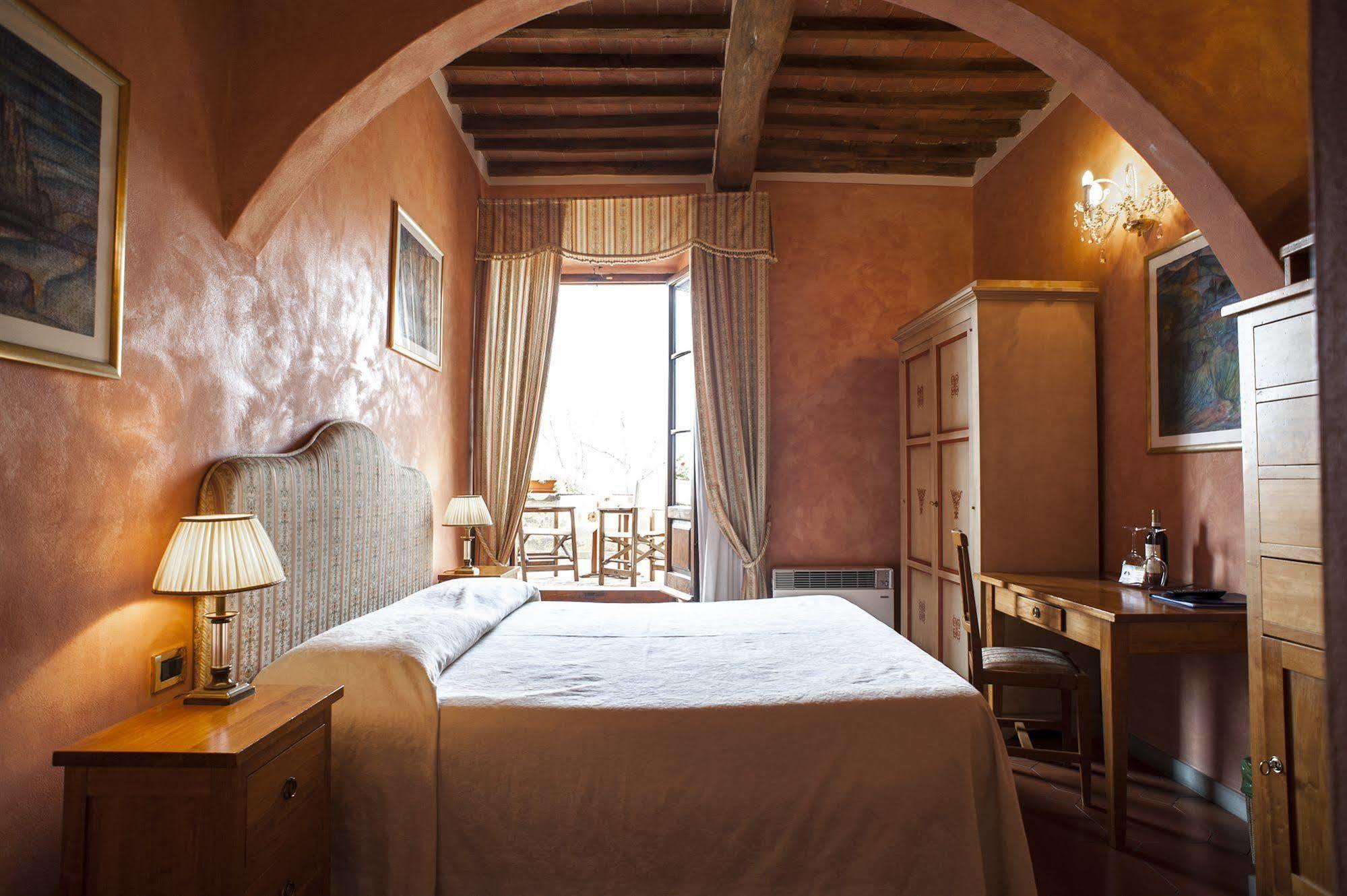 B&B Palazzo Al Torrione 2 San Gimignano Exterior foto