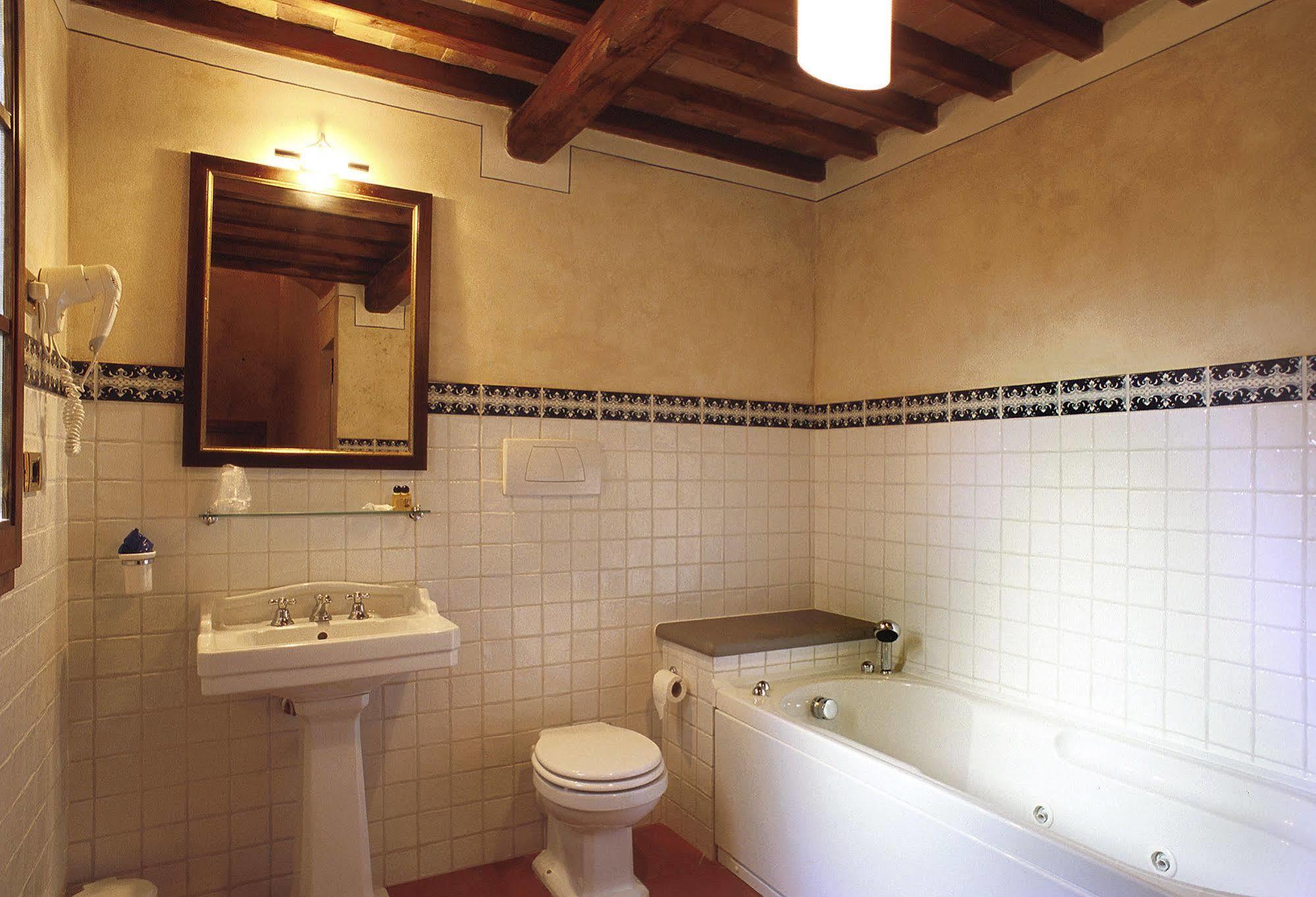 B&B Palazzo Al Torrione 2 San Gimignano Exterior foto